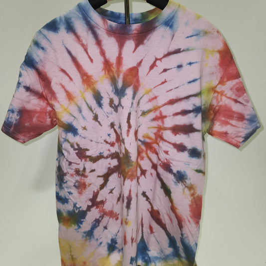 Tie-dye short-sleeve shirt with a colorful spiral pattern on a white background